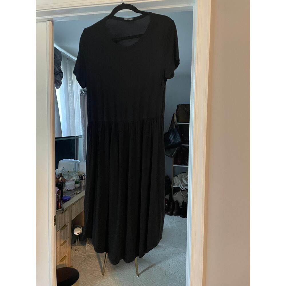 Simier Fariry Black T-shirt Dress Size Large with Pockets Casual Midi Dress - Picture 2 of 3